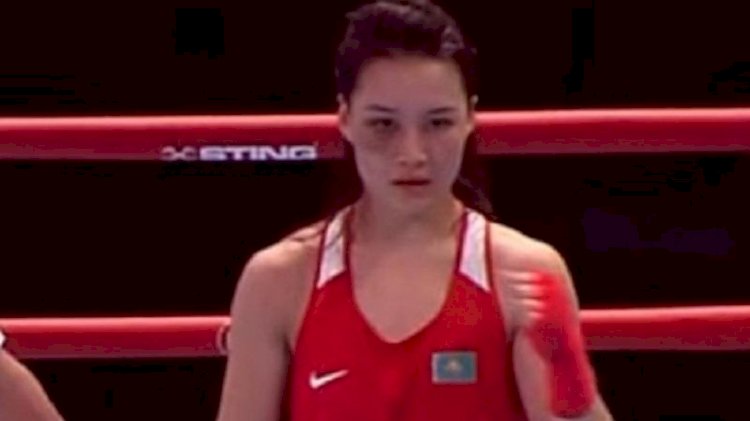 Элина Базарова выиграла «золото» молодежного чемпионата мира по боксу