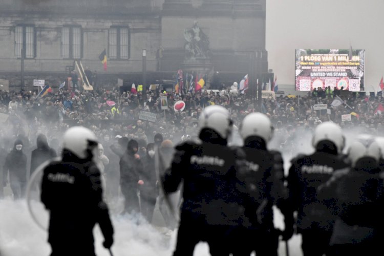 В Брюсселе протестуют полицейские