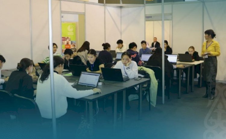 В Алматы прошло бесплатное пробное тестирование для выпускников школ