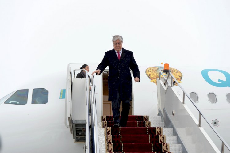 Президент Казахстана прибыл с рабочим визитом в Бишкек