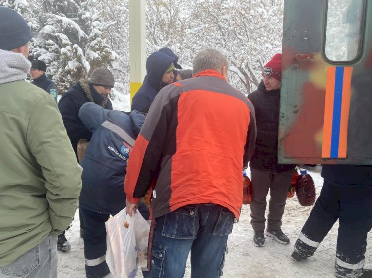 Что известно о спасении людей на Бортогайском водохранилище