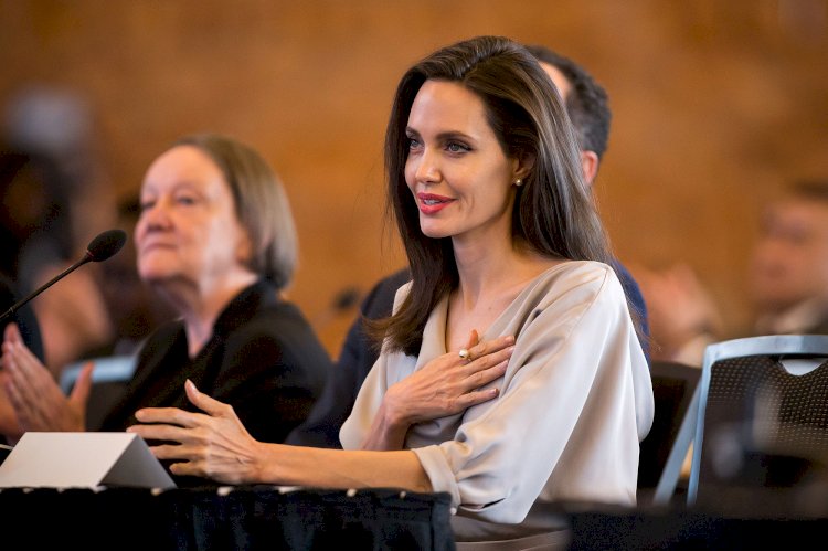 Анджелина Джоли закрыла свой фонд поддержки женщин