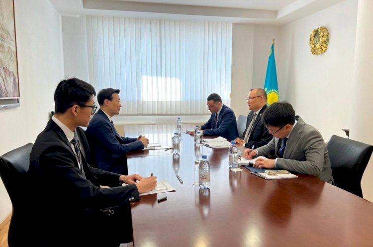 Казахстан и Китай обсудили вопросы двустороннего сотрудничества