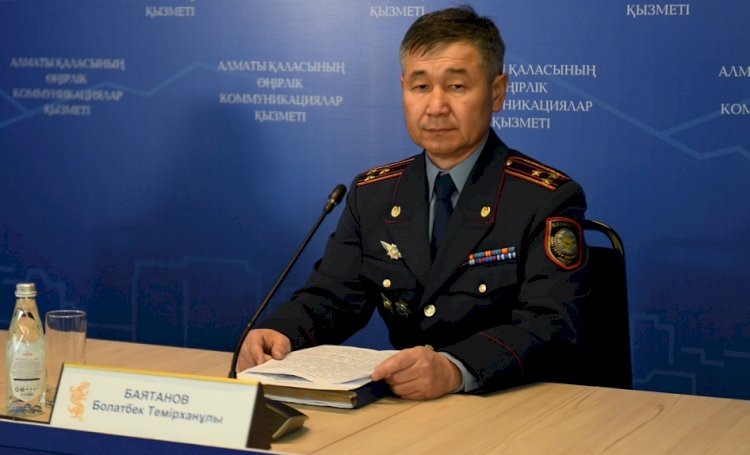 Алматинские стражи порядка продолжают легализовывать иностранные авто