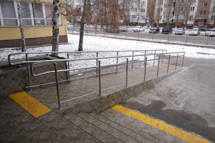 Общественный совет Алматы продолжит мониторинг городской инфраструктуры для людей с особыми потребностями