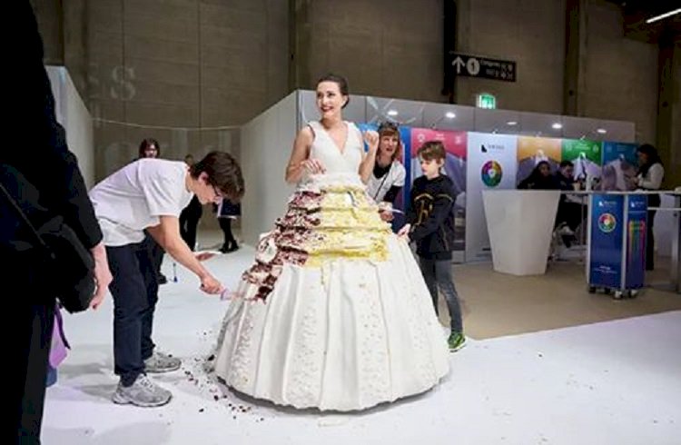 Владелица пекарни доказала, что свадебное платье может быть съедобным