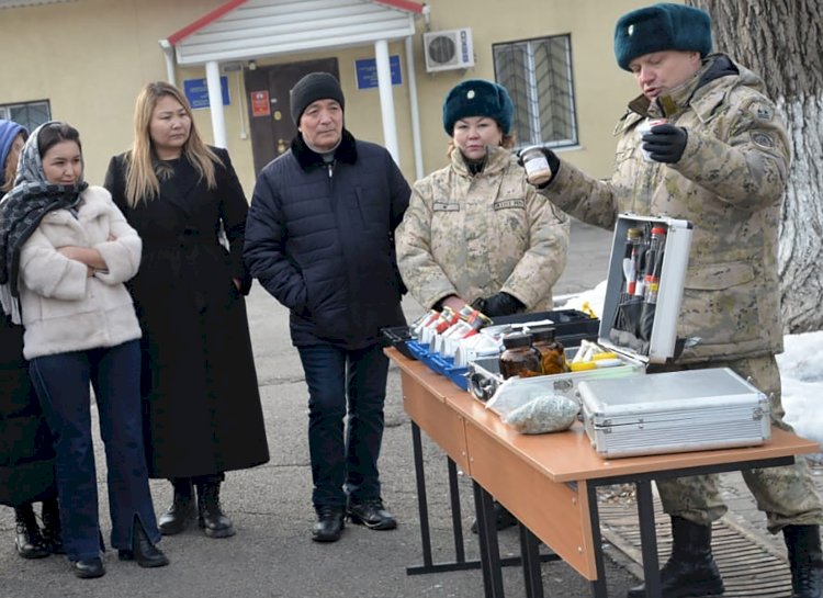 Есть такая профессия: школьники посетили Пограничную академию КНБ РК