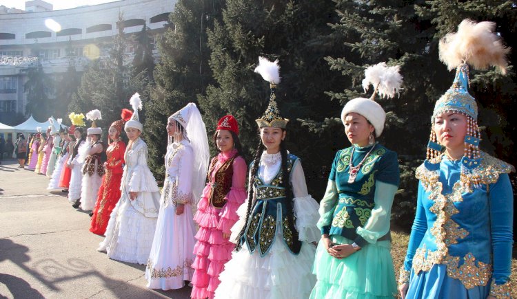 В каких регионах Казахстана проживает больше всего женщин