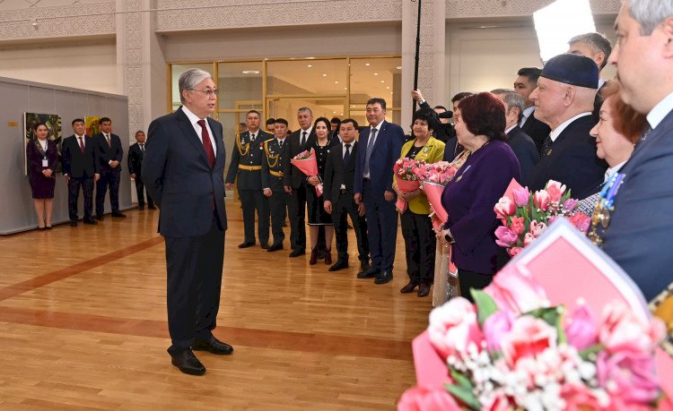 Президент посетил дворец искусств «Атамекен» в Уральске