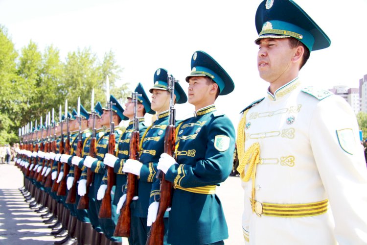 Календарь «Вечерки»: 16 марта День создания Республиканской гвардии Казахстана