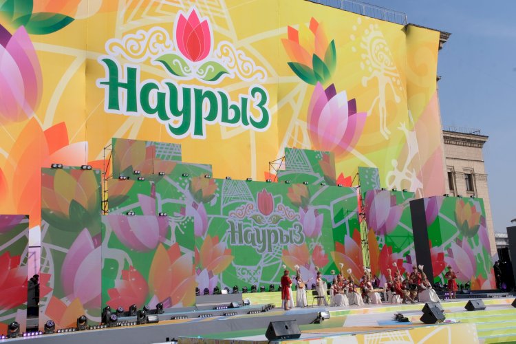 В Алматы празднуют Наурыз