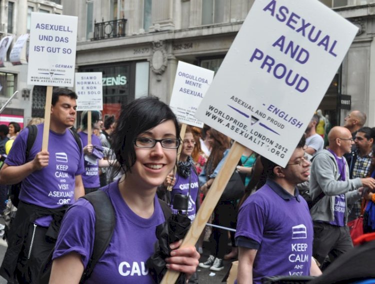 Календарь «Вечерки»: 6 апреля Международный день асексуальности