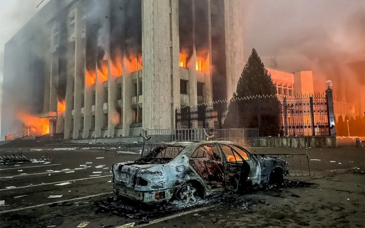 Экс-начальника ДКНБ Алматинской области приговорили к 6 годам заключения