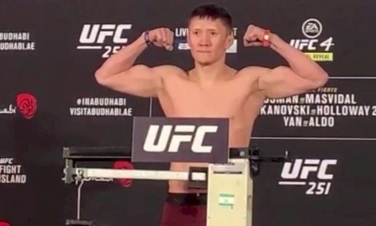 Казахстанский боец получил непобежденного соперника на следующий бой в UFC