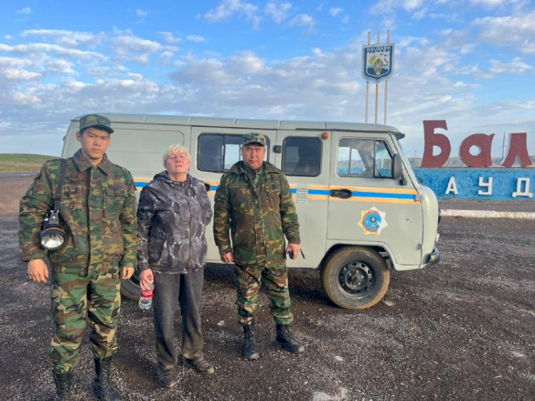 Спасатели нашли женщину, потерявшуюся в горах Алматинской области