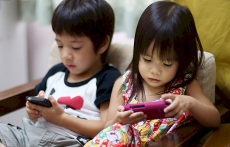 Детям ограничат доступ к соцсетям в Казахстане
