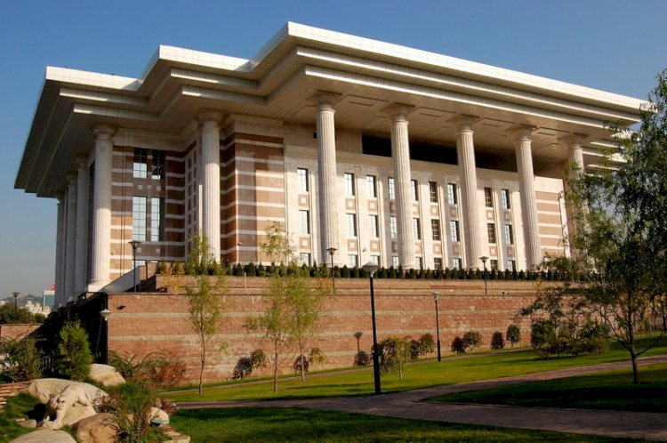 КИСИ отметил 30-летний юбилей в Алматы