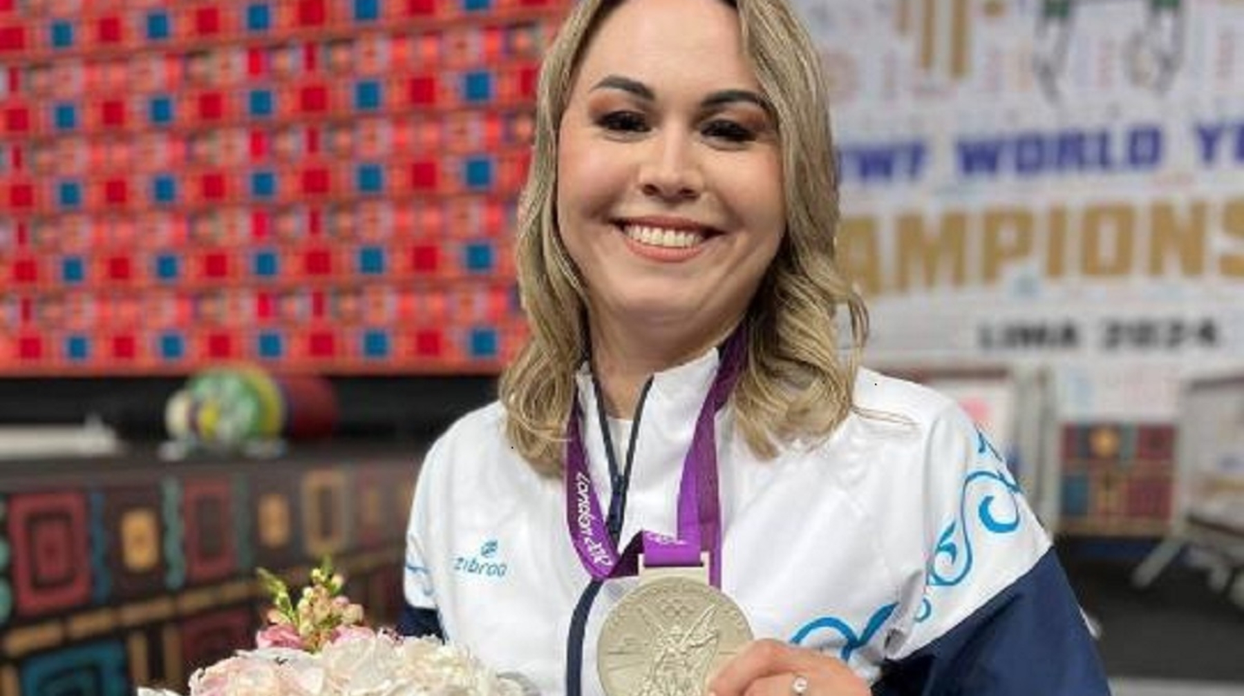 Казахстанской спортсменке вручили серебряную медаль Олимпиады-2012