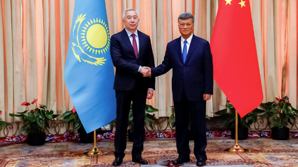 СУАР КНР предлагает Казахстану сотрудничество с крупными компаниями Гонконга и Макао