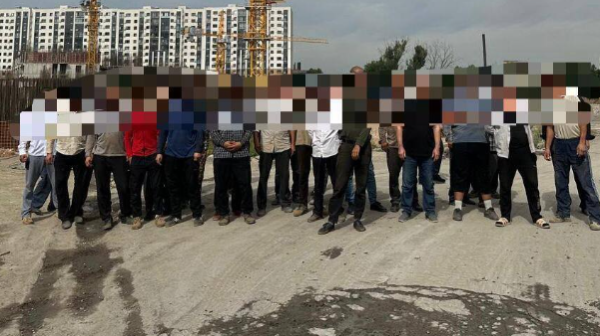 Десятки нелегалов выдворены за пределы Казахстана полицией Алматы 