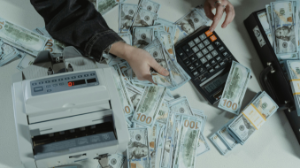  Более пяти миллионов тенге алиментов задолжал житель Шахтинска 