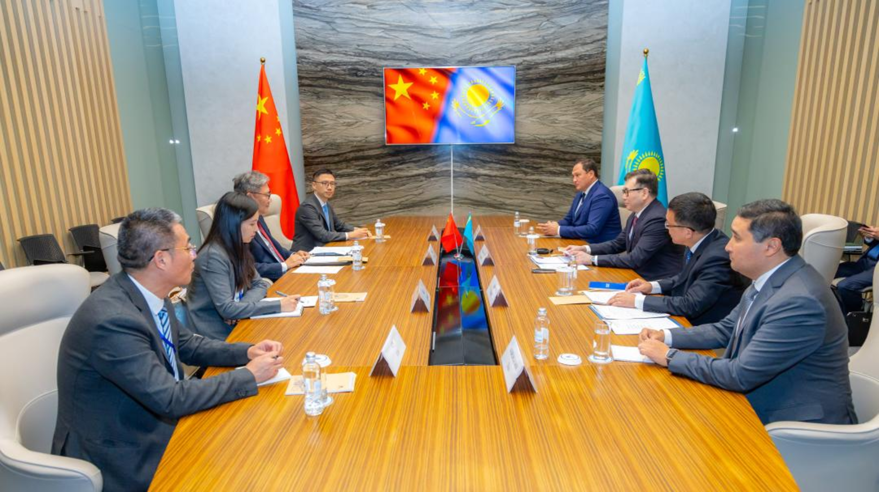Вопросы торговли, экспорта и электронной коммерции рассмотрели Казахстан и Китай 