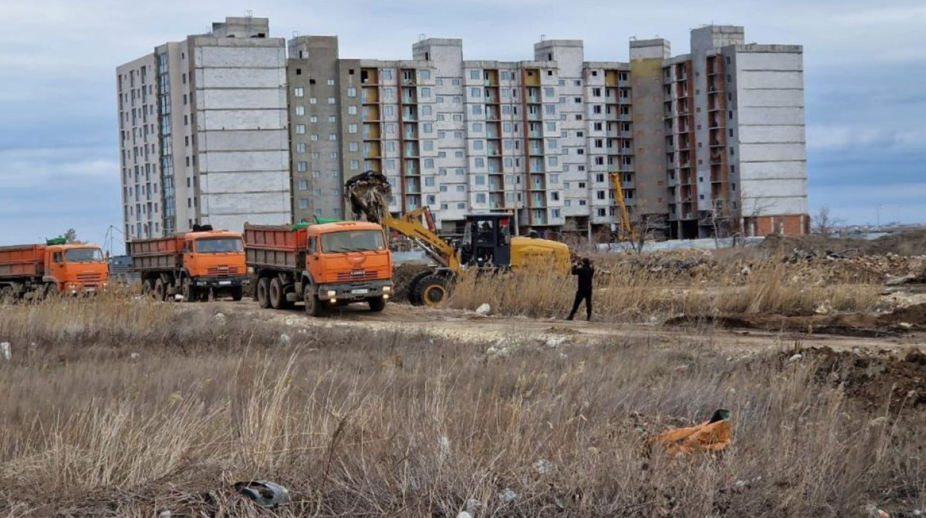 В Казахстане запретят проезд самосвалов по автодорогам