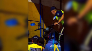 Житель Атырау сожалеет, что купил мопед сыну