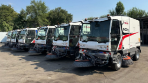 Новая техника для коммунальщиков Алматы поможет сократить ручной труд   