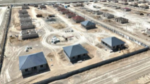 Олжас Бектенов проверил восстановление жилья в городе Кульсары 