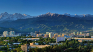 В Алматы утвердили новую ставку налога на рекламу на LED-экранах