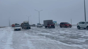 Буран в Акмолинской области: полицейские сопроводили более 600 автомашин 