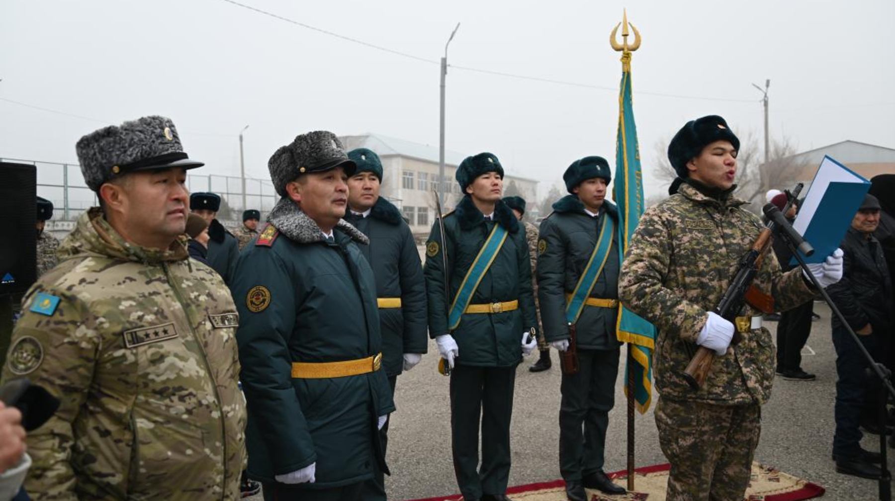 В Вооруженных силах Казахстана проходят церемонии принятия Военной присяги