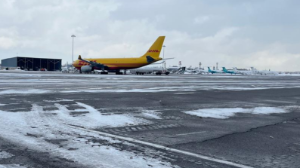 Пассажирам задержанных рейсов в Алматы предоставлено горячее питание, снэки и напитки