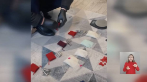 В Алматы QR-коды на наркосайты маскировали под сервисы выдачи займов