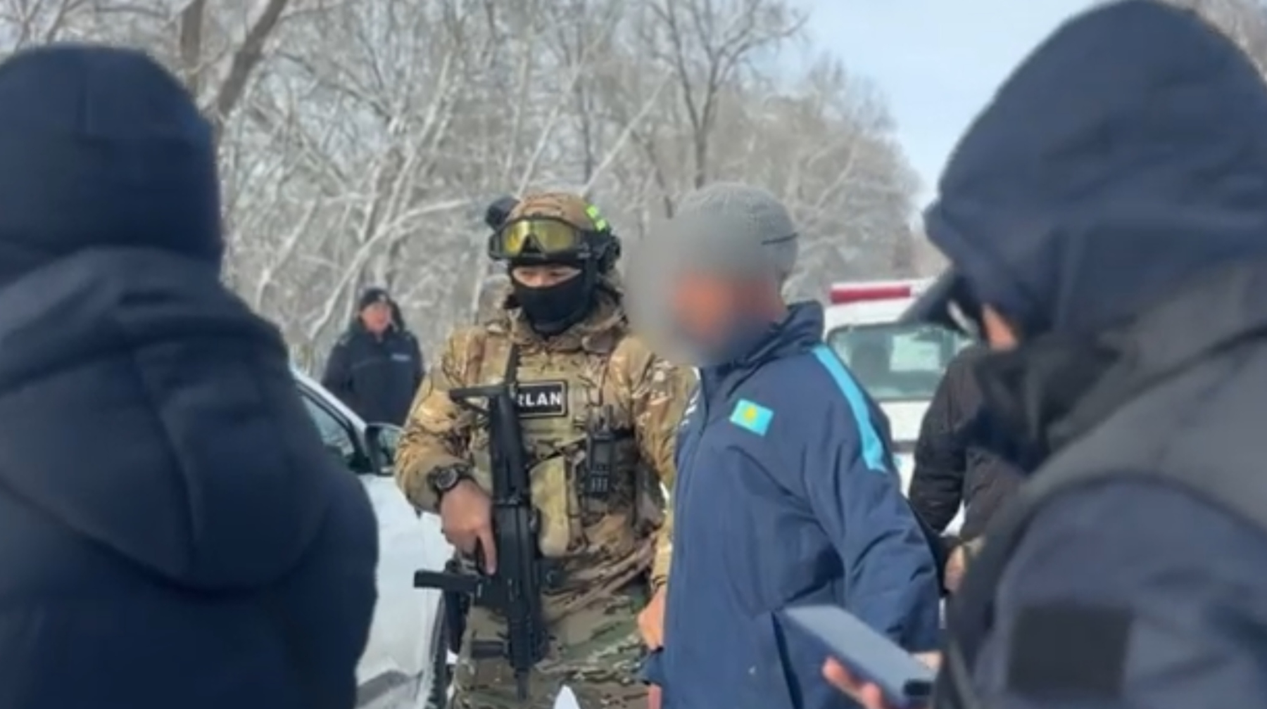 В Жетысу задержали подозреваемых в распространении наркотиков и экстремистских материалов