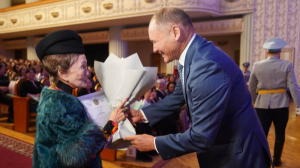 В Алматы женщин-полицейских поздравили с Международным женским днем  