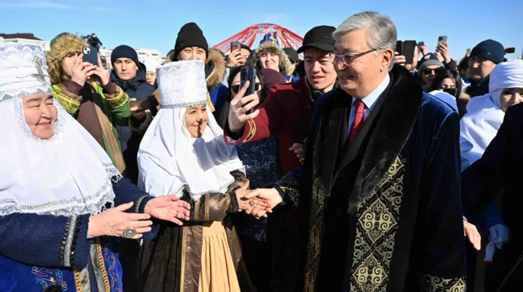 От зимних разлук к весенним встречам: как алматинцы отмечают Көрісу күні