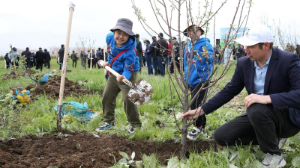 «Almaty Clean&Green»: алматинцев ждут на субботнике с участием знаменитостей и спортсменов