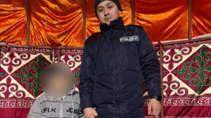 Полицейские области Абай нашли потерявшегося мальчика во время празднования Наурыза