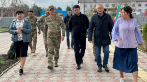 Правительственная группа продолжает работать на месте землетрясения в Жамбылской области 