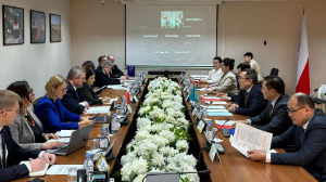 Увеличился объем перевозок грузов автомобильным транспортом между Казахстаном и Польшей