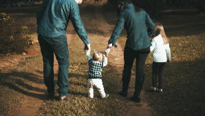 Казахстанские семьи получили свыше 220 млрд тенге на рождение и уход за ребенком