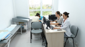 В регионах Казахстана сокращен дефицит врачей и медперсонала