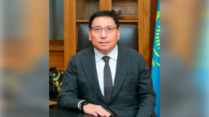 Аким Алматы Ерболат Досаев поздравил горожан с праздником Пасхи  