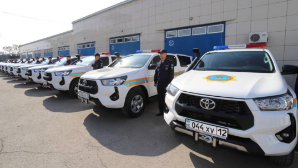 Пожарные Мангистауской области получили 18 новых внедорожников