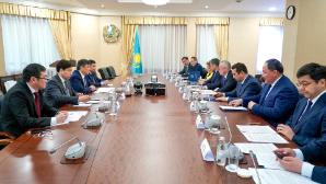 Поставки ранних овощей и фруктов из Кыргызстана в Казахстан обсудили в Правительстве 