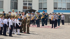 Школьники Алматы провели масштабную музыкальную акцию 
