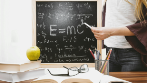 Зарплаты учителей в Казахстане выросли вдвое