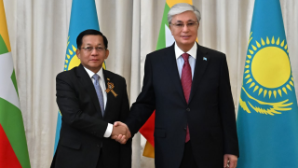 Токаев провел встречу с Премьер-министром Мьянмы